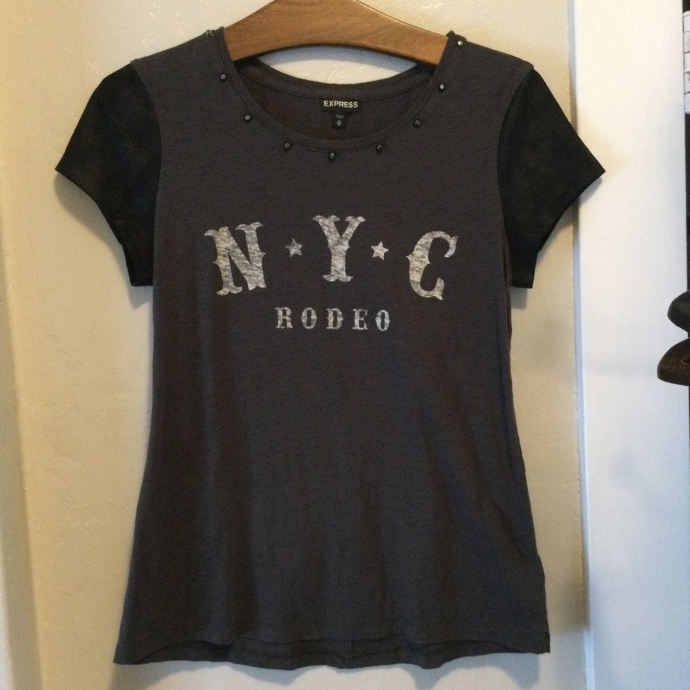 🚩Express Woman Gray NYC Rodeo Shirt